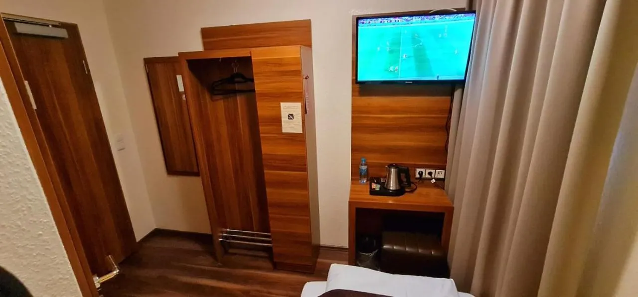פרנקפורט Hotel Frankfurt Messe