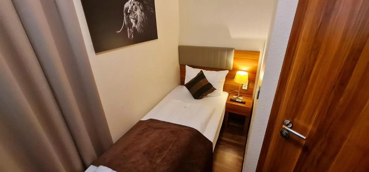 Hotel Frankfurt Messe 美因河畔法兰克福