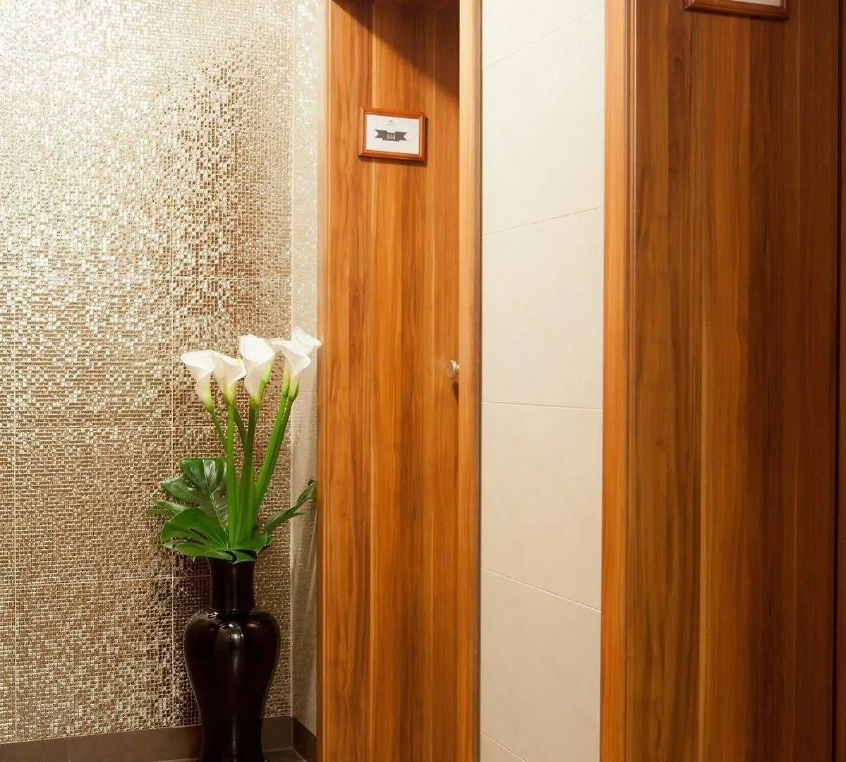 Hotel Frankfurt Messe 美因河畔法兰克福 3*,